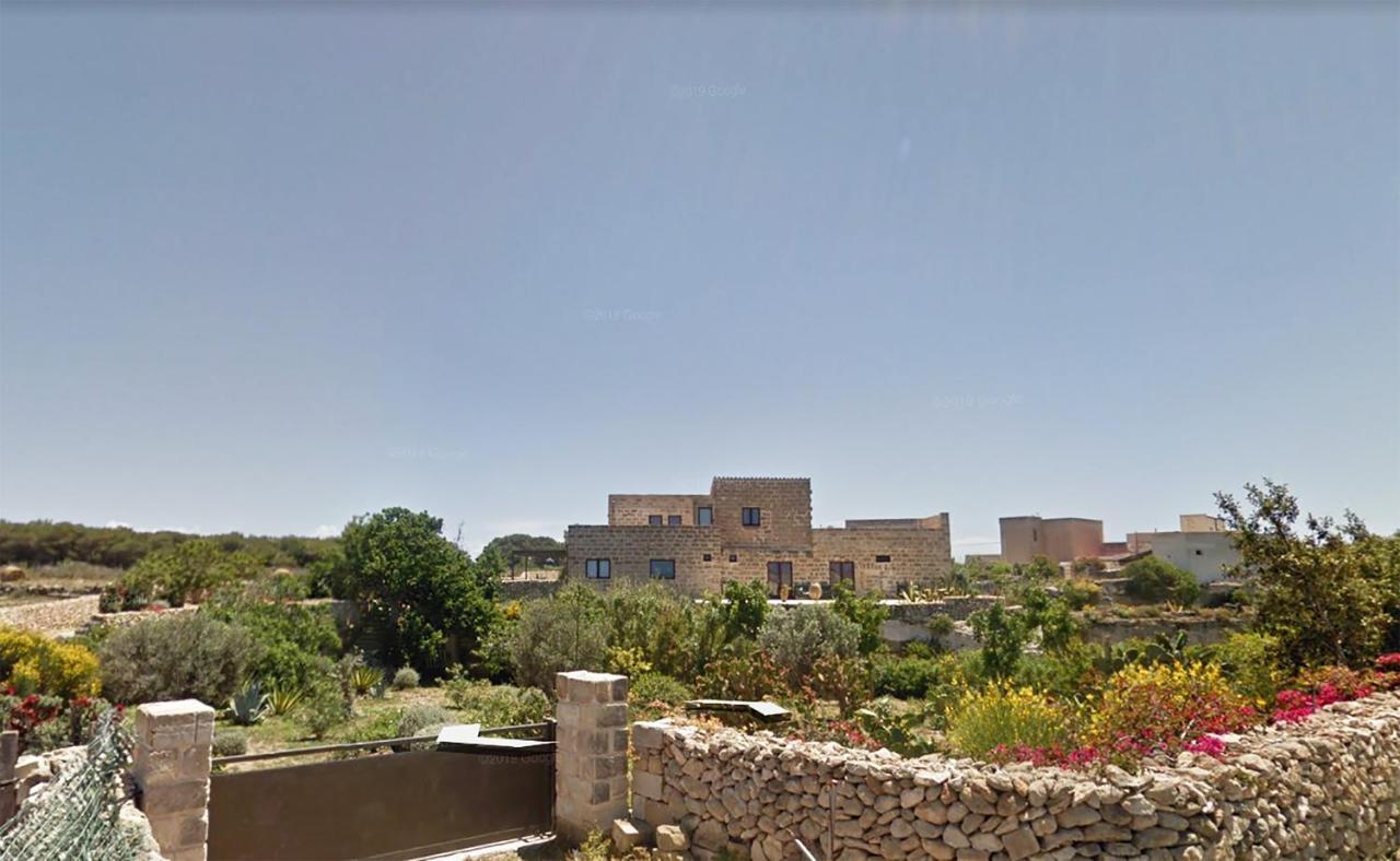 Casa di campagna Camaro Favignana